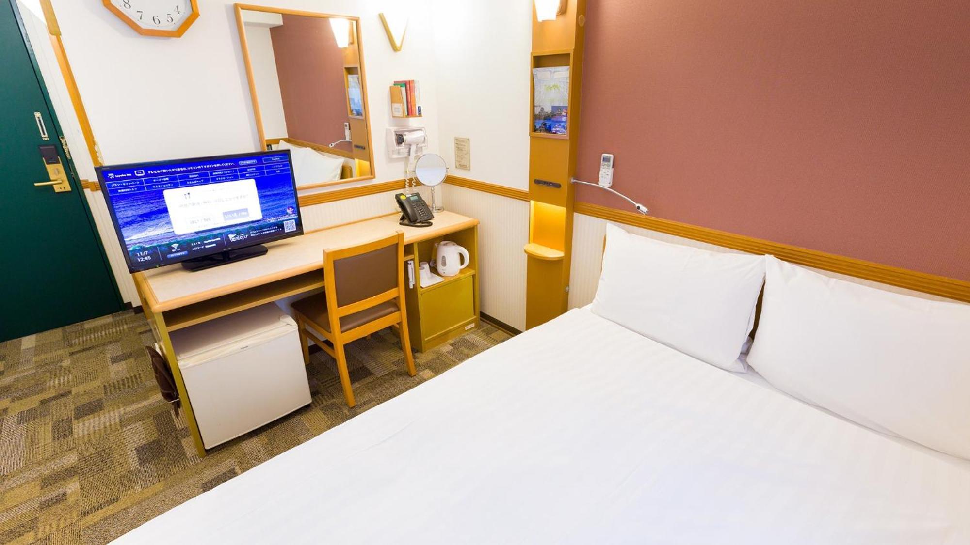Toyoko Inn Osaka Temmabashi Otemae Room photo
